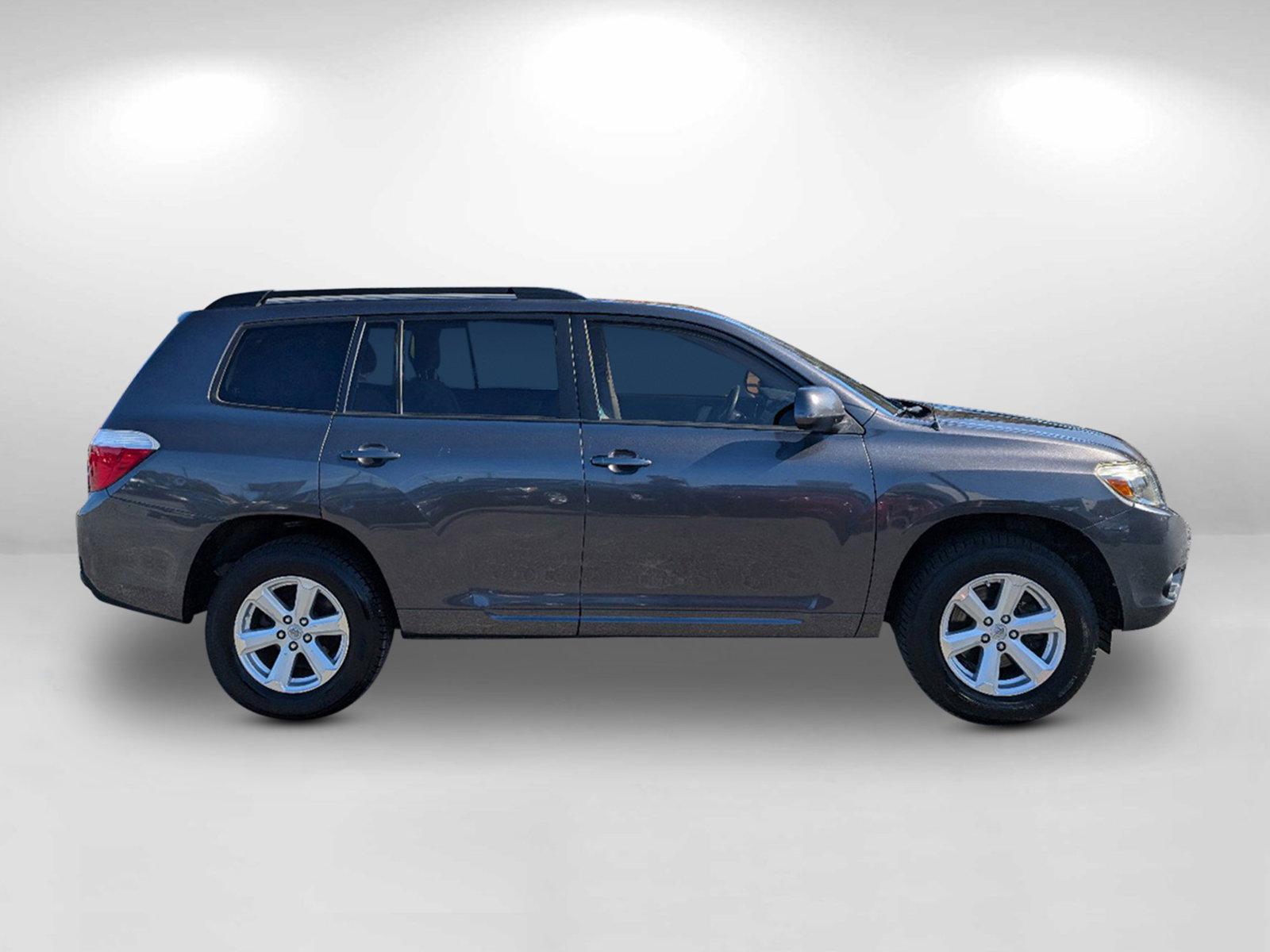 2010 Toyota Highlander Base (JTEZA3EH4A2) with an Gas I4 2.7L/163 engine, 6-Speed Automatic transmission, located at 804 22nd Ave, Phenix City, AL, 36870, (334) 297-1860, 32.484749, -85.024475 - 2010 Toyota Highlander Base - Photo#5