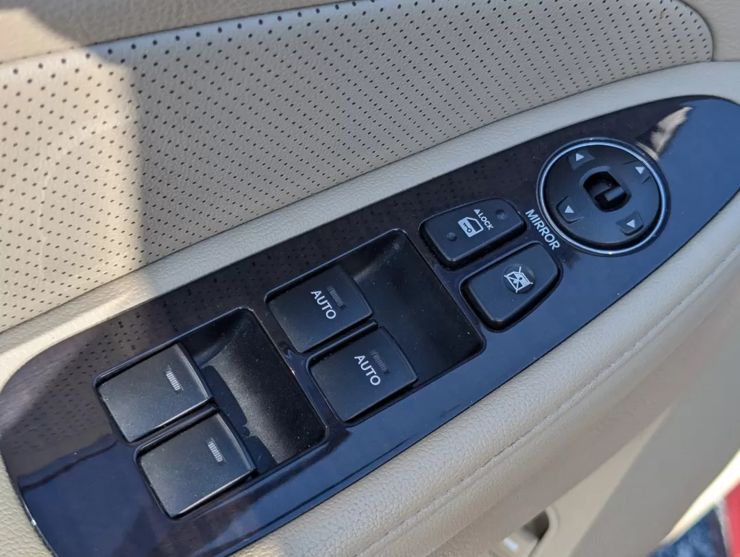 2011 /Cashmere Hyundai Genesis (KMHGC4DE2BU) with an Other engine, located at 3959 U.S. 80 W, Phenix City, AL, 36870, (334) 297-4885, 32.469296, -85.135185 - ### Elevate Your Driving Experience with This 2011 Hyundai Genesis!<br /> <br /> Looking for a vehicle that combines luxury, comfort, and reliability? This stunning 2011 Hyundai Genesis is ideal for anyone-whether you're a growing family seeking a spacious sedan, a commuter wanting to upgrade your d - Photo#19