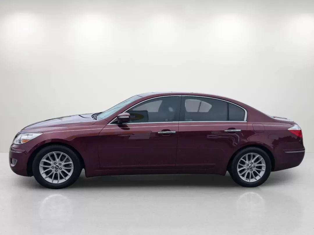 2011 /Cashmere Hyundai Genesis (KMHGC4DE2BU) with an Other engine, located at 7000 Northlake Connector, Columbus, GA, 31904, (706) 987-8085, 32.524975, -84.978134 - ### Elevate Your Driving Experience with This 2011 Hyundai Genesis!<br /> <br /> Looking for a vehicle that combines luxury, comfort, and reliability? This stunning 2011 Hyundai Genesis is ideal for anyone-whether you're a growing family seeking a spacious sedan, a commuter wanting to upgrade your d - Photo#7