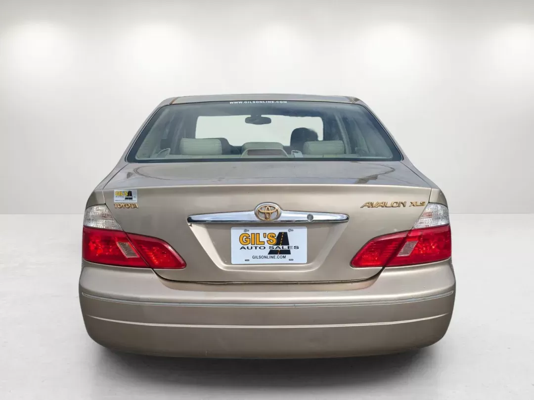 2004 Toyota Avalon XLS (4T1BF28B44U) with an Gas V6 3.0L/183 engine, 4-Speed Automatic w/OD transmission, located at 521 Old Farm Lane Rd, Prattville, AL, 36066, (334) 325-1505, 32.482460, -86.416367 - 2004 Toyota Avalon XLS - Photo#5