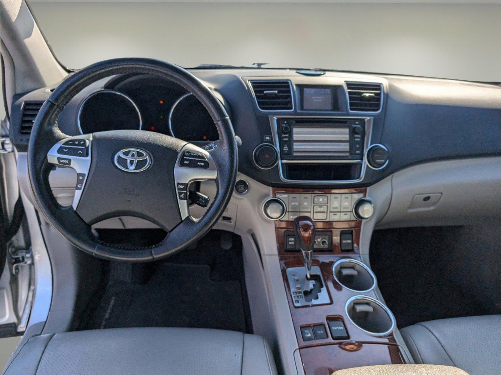 2013 Toyota Highlander Limited (5TDDK3EH9DS) with an Gas V6 3.5L/211 engine, 5-Speed Automatic w/Manual Shift transmission, located at 804 22nd Ave, Phenix City, AL, 36870, (334) 297-1860, 32.484749, -85.024475 - 2013 Toyota Highlander Limited - Photo#11