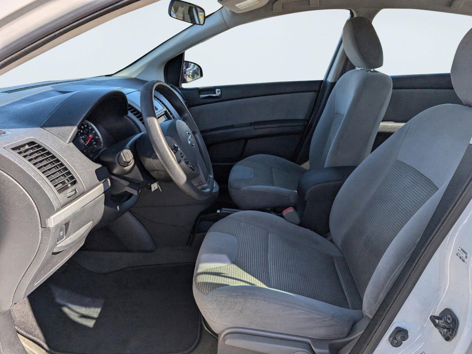 2011 /Charcoal Nissan Sentra 2.0 SR (3N1AB6AP9BL) with an Gas I4 2.0L/122 engine, 1-Speed CVT transmission, located at 3959 U.S. 80 W, Phenix City, AL, 36870, (334) 297-4885, 32.469296, -85.135185 - 2011 Nissan Sentra 2.0 SR - Photo#9