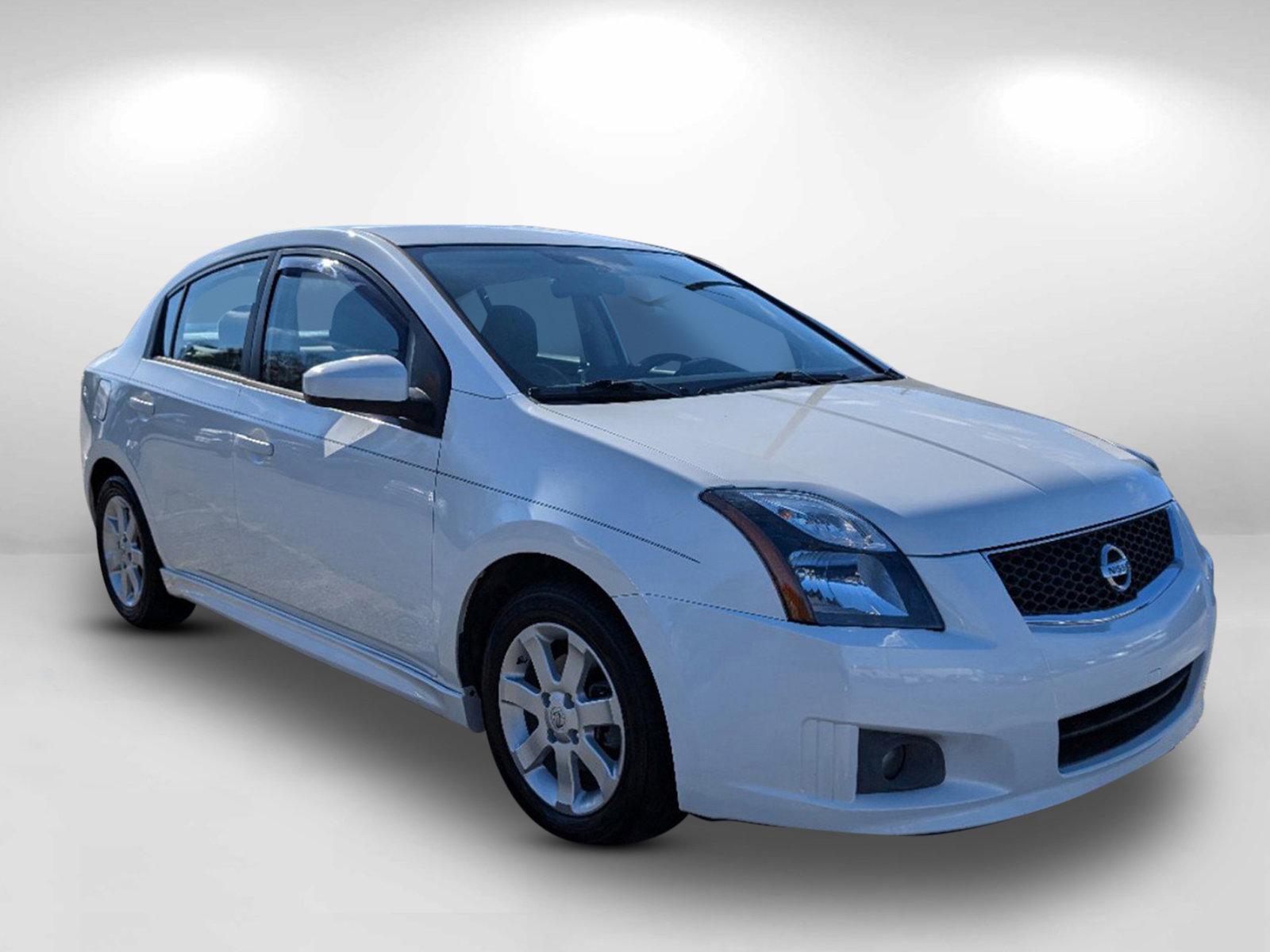 2011 /Charcoal Nissan Sentra 2.0 SR (3N1AB6AP9BL) with an Gas I4 2.0L/122 engine, 1-Speed CVT transmission, located at 521 Old Farm Lane Rd, Prattville, AL, 36066, (334) 325-1505, 32.482460, -86.416367 - 2011 Nissan Sentra 2.0 SR - Photo#2