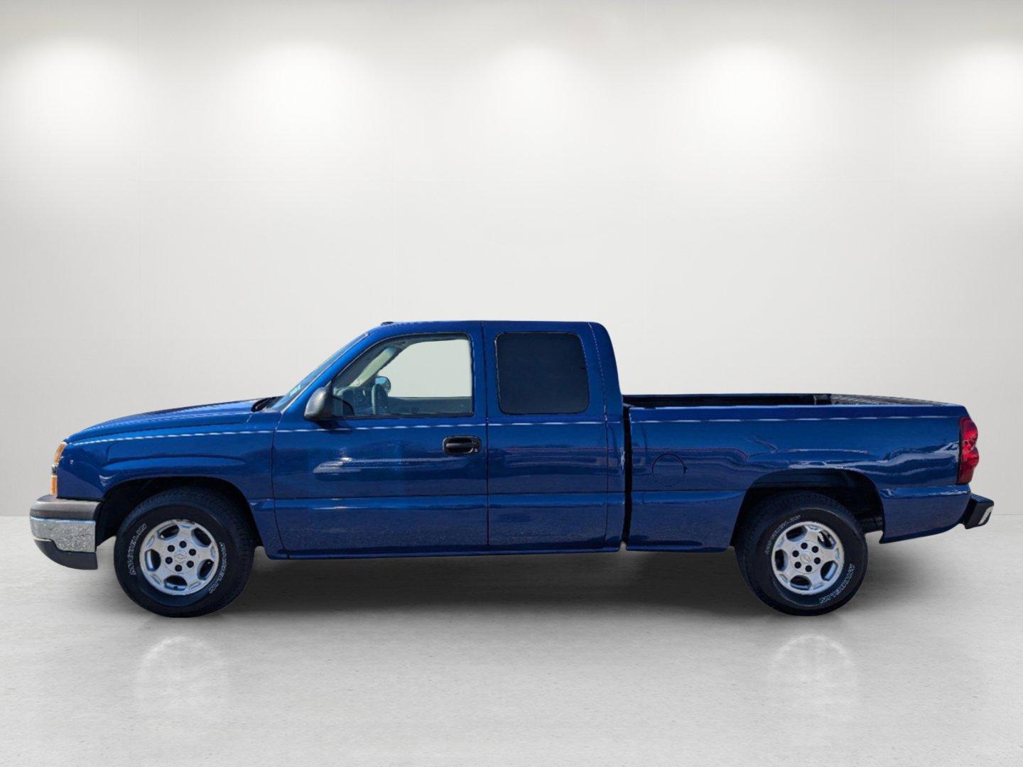 2003 /Tan Chevrolet Silverado 1500 LT (2GCEC19T631) with an Gas V8 5.3L/325 engine, 4-Speed Automatic w/OD transmission, located at 1430 Gateway Drive, Opelika, AL, 36801, (334) 239-0944, 32.637871, -85.409790 - 2003 Chevrolet Silverado 1500 LT - Photo#7