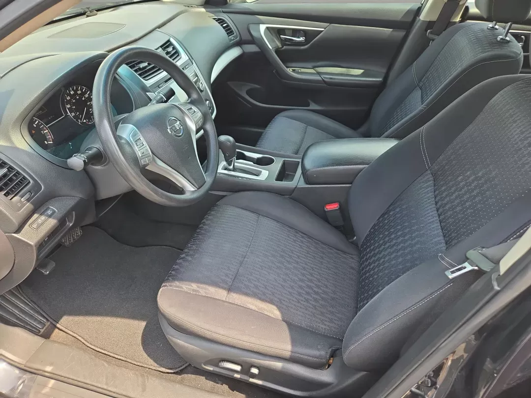 2016 Nissan Altima 2.5 (1N4AL3AP5GN) with an Other engine, located at 5115 14th Ave., Columbus, GA, 31904, (706) 323-0345, 32.511494, -84.971046 - ### Discover Your Next Adventure with the 2016 Nissan Altima at Gils Auto - Columbus!<br /> <br /> Are you searching for a reliable and stylish sedan that fits your family's lifestyle or enhances your daily commute? Look no further! The 2016 Nissan Altima is perfect for anyone who values comfort, te - Photo#11