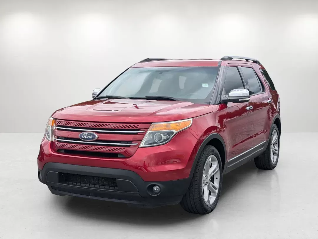 2015 Ford Explorer Limited (1FM5K7F87FG) with an Regular Unleaded V-6 3.5 L/213 engine, 6-Speed Automatic w/OD transmission, located at 3959 U.S. 80 W, Phenix City, AL, 36870, (334) 297-4885, 32.469296, -85.135185 - 2015 Ford Explorer Limited - Photo#2