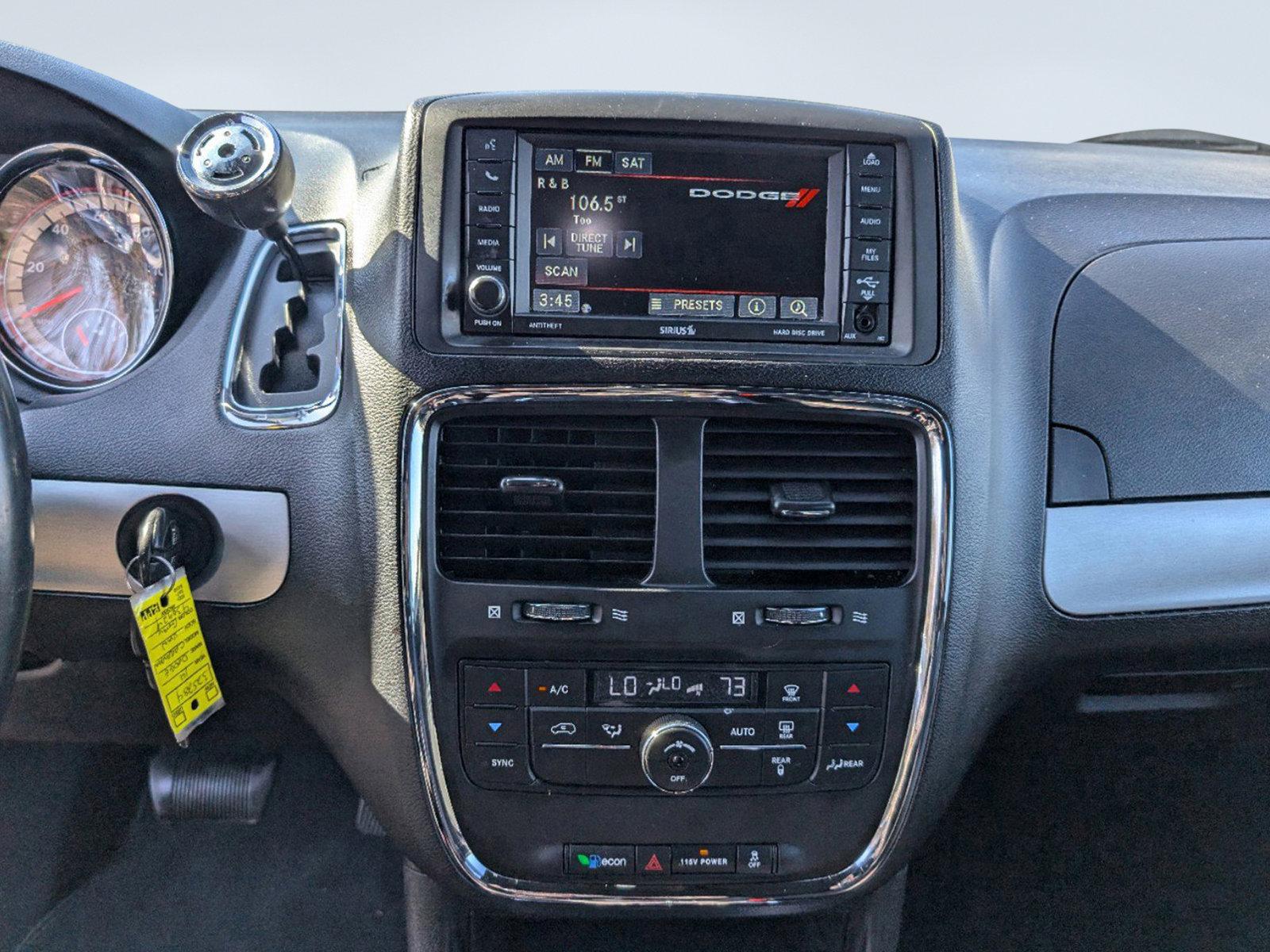 2014 /Black Dodge Grand Caravan R/T (2C4RDGEG7ER) with an Regular Unleaded V-6 3.6 L/220 engine, 6-Speed Multi-Speed Automatic w/OD transmission, located at 1430 Gateway Drive, Opelika, AL, 36801, (334) 239-0944, 32.637871, -85.409790 - 2014 Dodge Grand Caravan R/T - Photo#15