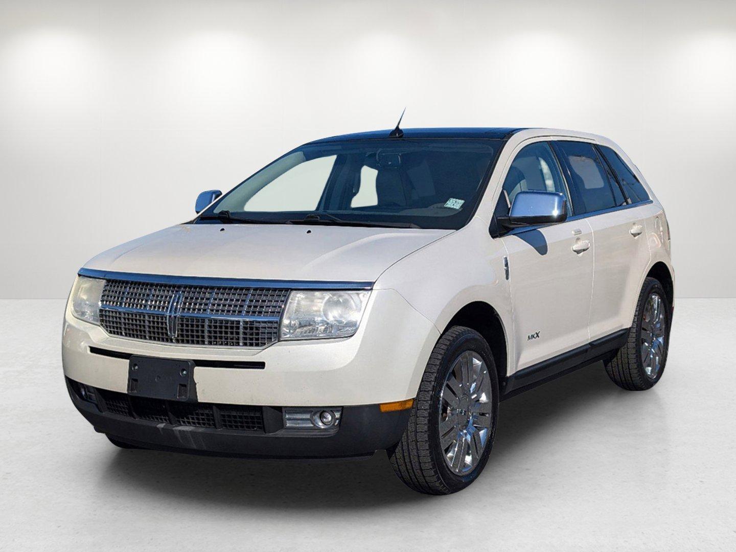 2008 Lincoln MKX (2LMDU68C38B) with an Gas V6 3.5L/213 engine, 6-Speed Automatic w/OD transmission, located at 521 Old Farm Lane Rd, Prattville, AL, 36066, (334) 325-1505, 32.482460, -86.416367 - 2008 Lincoln MKX - Photo#0