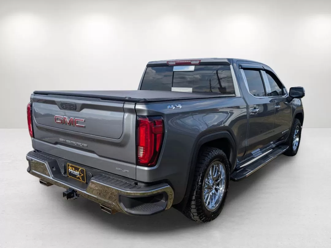 2020 /Dark Walnut/Slate GMC Sierra 1500 SLT (3GTU9DED9LG) with an Other engine, located at 3959 U.S. 80 W, Phenix City, AL, 36870, (334) 297-4885, 32.469296, -85.135185 - **Unleash Adventure with the 2020 GMC Sierra 1500 SLT at Gils Auto - Phenix City!**<br /> <br /> Are you ready to elevate your adventures on and off the road? The 2020 GMC Sierra 1500 SLT is the ideal companion for weekend getaways, family outings, and everything in between. With spacious seating fo - Photo#4