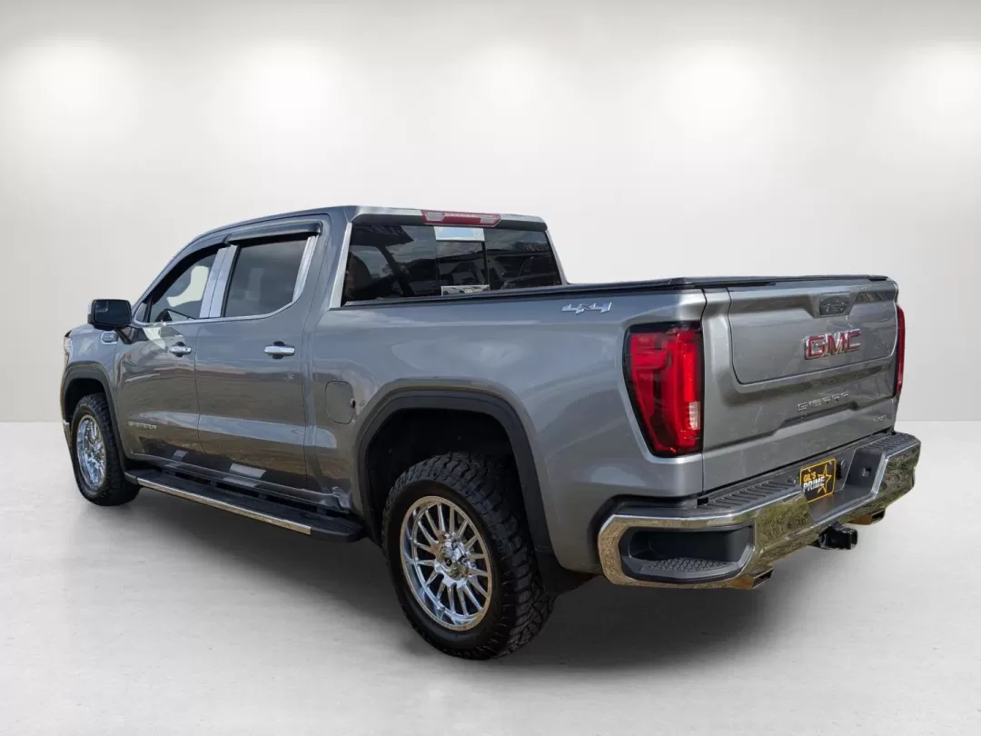2020 /Dark Walnut/Slate GMC Sierra 1500 SLT (3GTU9DED9LG) with an Other engine, located at 3959 U.S. 80 W, Phenix City, AL, 36870, (334) 297-4885, 32.469296, -85.135185 - **Unleash Adventure with the 2020 GMC Sierra 1500 SLT at Gils Auto - Phenix City!**<br /> <br /> Are you ready to elevate your adventures on and off the road? The 2020 GMC Sierra 1500 SLT is the ideal companion for weekend getaways, family outings, and everything in between. With spacious seating fo - Photo#6