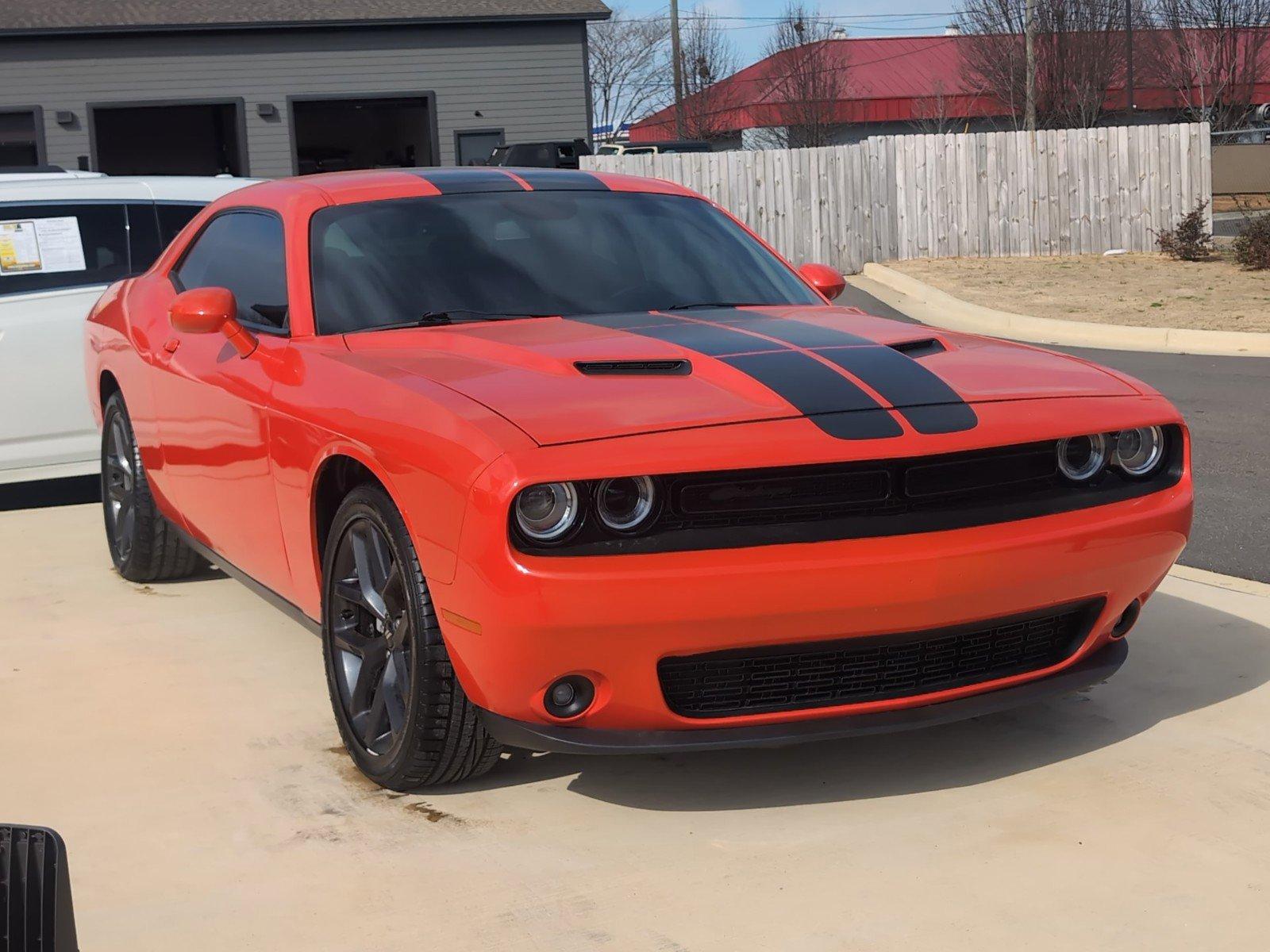 2019 /Black Dodge Challenger SXT (2C3CDZAG4KH) with an Regular Unleaded V-6 3.6 L/220 engine, 8-Speed Automatic w/OD transmission, located at 521 Old Farm Lane Rd, Prattville, AL, 36066, (334) 325-1505, 32.482460, -86.416367 - 2019 Dodge Challenger SXT - Photo#2