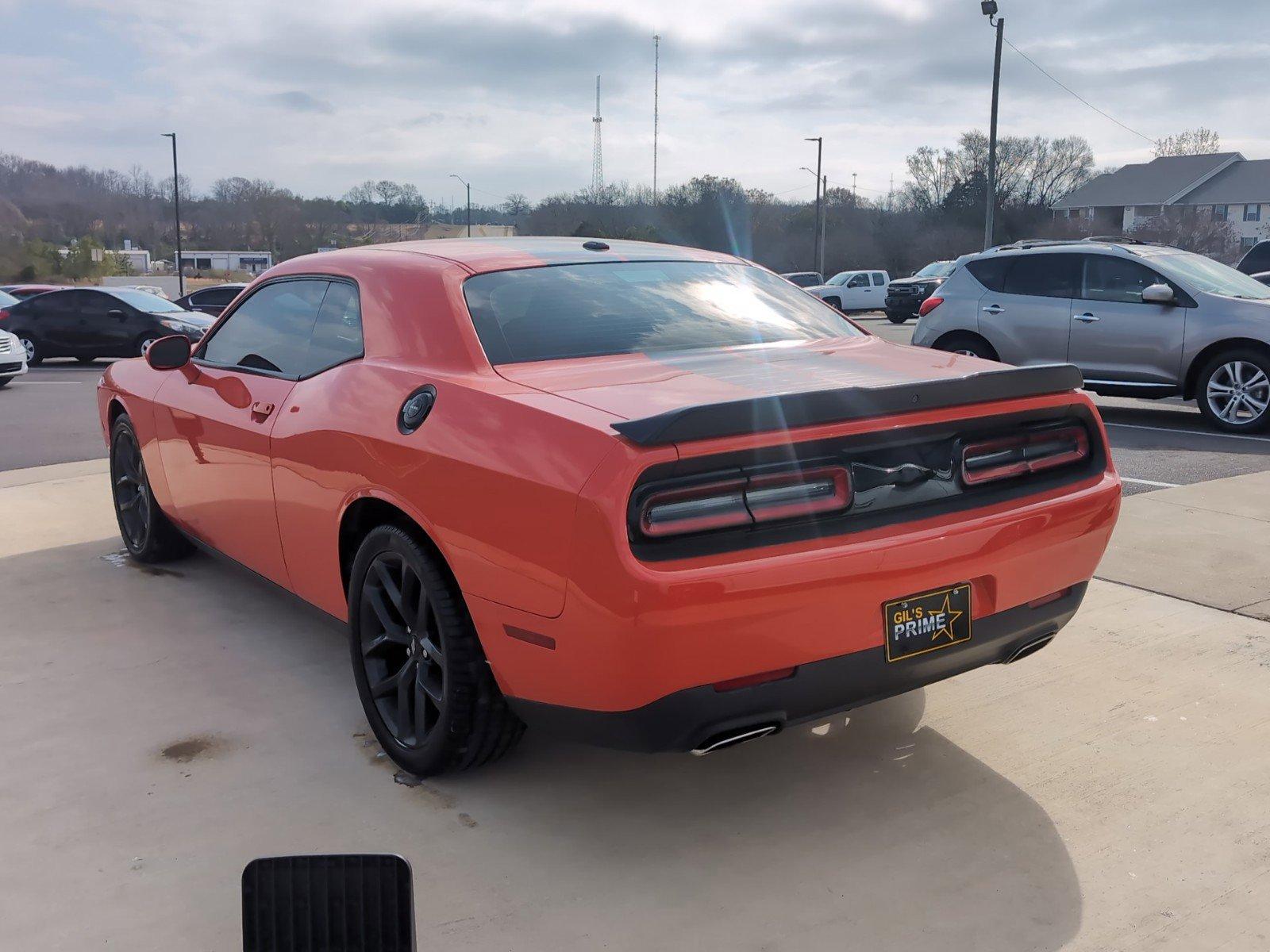 2019 /Black Dodge Challenger SXT (2C3CDZAG4KH) with an Regular Unleaded V-6 3.6 L/220 engine, 8-Speed Automatic w/OD transmission, located at 521 Old Farm Lane Rd, Prattville, AL, 36066, (334) 325-1505, 32.482460, -86.416367 - 2019 Dodge Challenger SXT - Photo#7