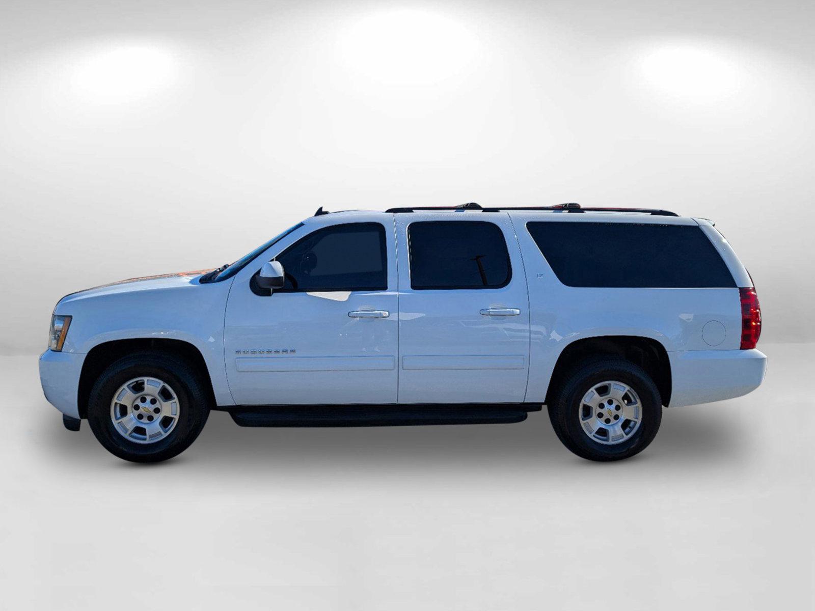 2014 /Ebony Chevrolet Suburban LT (1GNSCJE02ER) with an Gas/Ethanol V8 5.3L/323 engine, 6-Speed Automatic transmission, located at 3959 U.S. 80 W, Phenix City, AL, 36870, (334) 297-4885, 32.469296, -85.135185 - 2014 Chevrolet Suburban LT - Photo#11