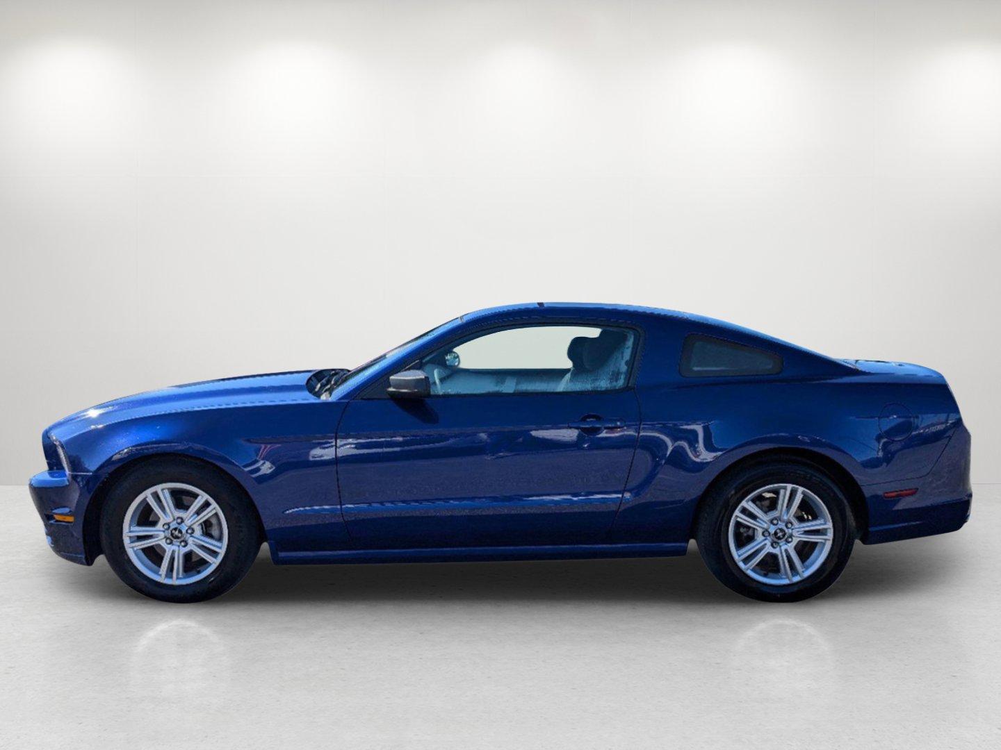 2014 Ford Mustang V6 (1ZVBP8AM4E5) with an Regular Unleaded V-6 3.7 L/228 engine, located at 3959 U.S. 80 W, Phenix City, AL, 36870, (334) 297-4885, 32.469296, -85.135185 - 2014 Ford Mustang V6 - Photo#7