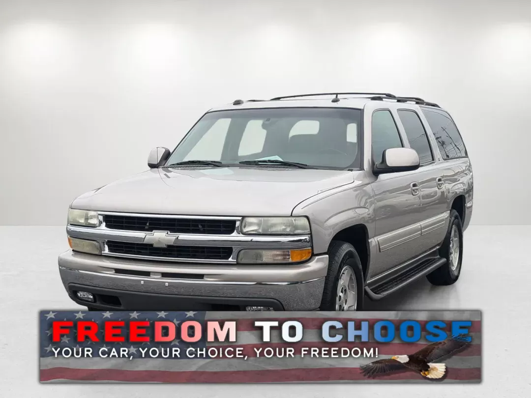 2004 /Gray/Dark Charcoal Chevrolet Suburban LT (3GNEC16Z94G) with an Other engine, located at 3959 U.S. 80 W, Phenix City, AL, 36870, (334) 297-4885, 32.469296, -85.135185 - **Discover Adventure with the 2004 Chevrolet Suburban LT at Gils Auto!**<br /> <br /> Are you ready to elevate your family road trips or weekend getaways? This 2004 Chevrolet Suburban LT, available at Gils Auto in Phenix City, AL, is your ticket to unforgettable experiences. With its spacious interi - Photo#0