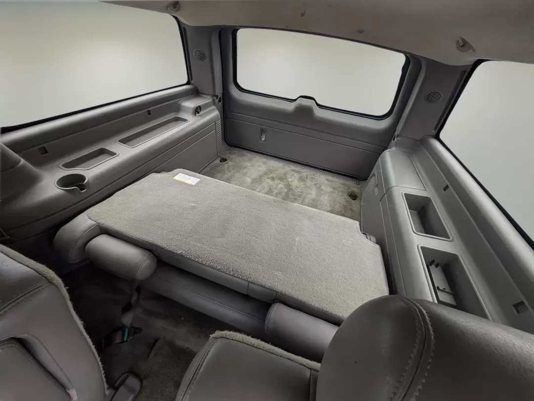 2004 /Gray/Dark Charcoal Chevrolet Suburban LT (3GNEC16Z94G) with an Other engine, located at 3959 U.S. 80 W, Phenix City, AL, 36870, (334) 297-4885, 32.469296, -85.135185 - **Discover Adventure with the 2004 Chevrolet Suburban LT at Gils Auto!**<br /> <br /> Are you ready to elevate your family road trips or weekend getaways? This 2004 Chevrolet Suburban LT, available at Gils Auto in Phenix City, AL, is your ticket to unforgettable experiences. With its spacious interi - Photo#11