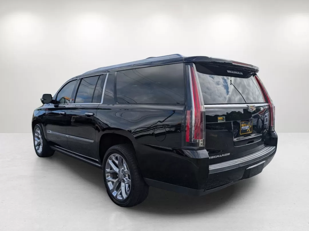 2018 /Jet Black with Jet Black Accents Cadillac Escalade ESV Platinum (1GYS4KKJ5JR) with an Other engine, located at 1430 Gateway Drive, Opelika, AL, 36801, (334) 239-0944, 32.637871, -85.409790 - **Experience Luxury and Adventure with the 2018 Cadillac Escalade ESV Platinum at Gils Auto - Opelika!**<br /> <br /> Are you ready to elevate your lifestyle while enjoying the perfect blend of luxury and capability? The 2018 Cadillac Escalade ESV Platinum is designed for those who crave adventure, - Photo#6