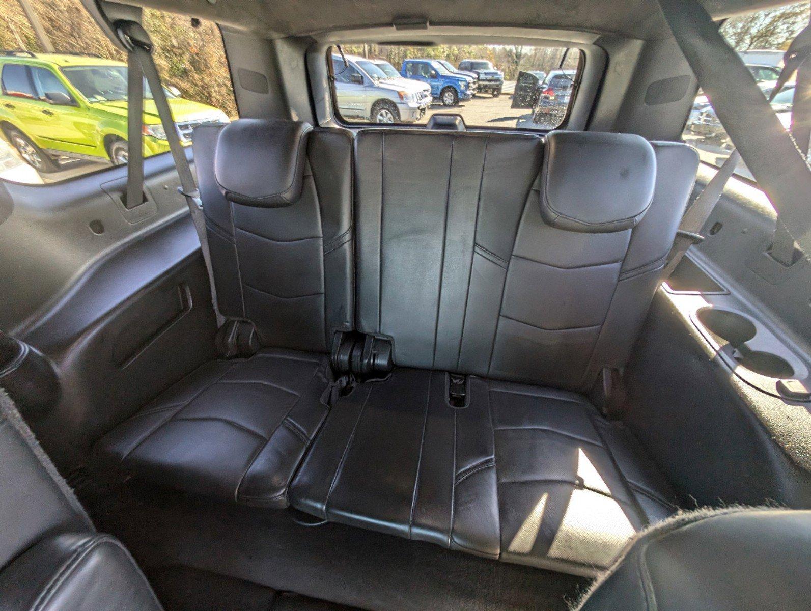 photo of 2018 Cadillac Escalade ESV Platinum