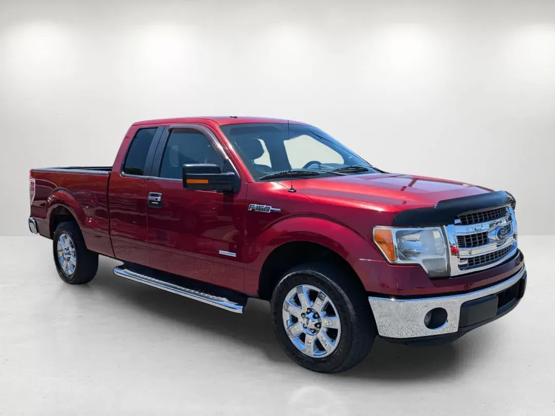 2013 Ford F-150 XLT (1FTFX1CT0DF) with an Turbocharged Gas V6 3.5L/213 engine, 6-Speed Automatic transmission, located at 7000 Northlake Connector, Columbus, GA, 31904, (706) 987-8085, 32.524975, -84.978134 - 2013 Ford F-150 XLT - Photo#2