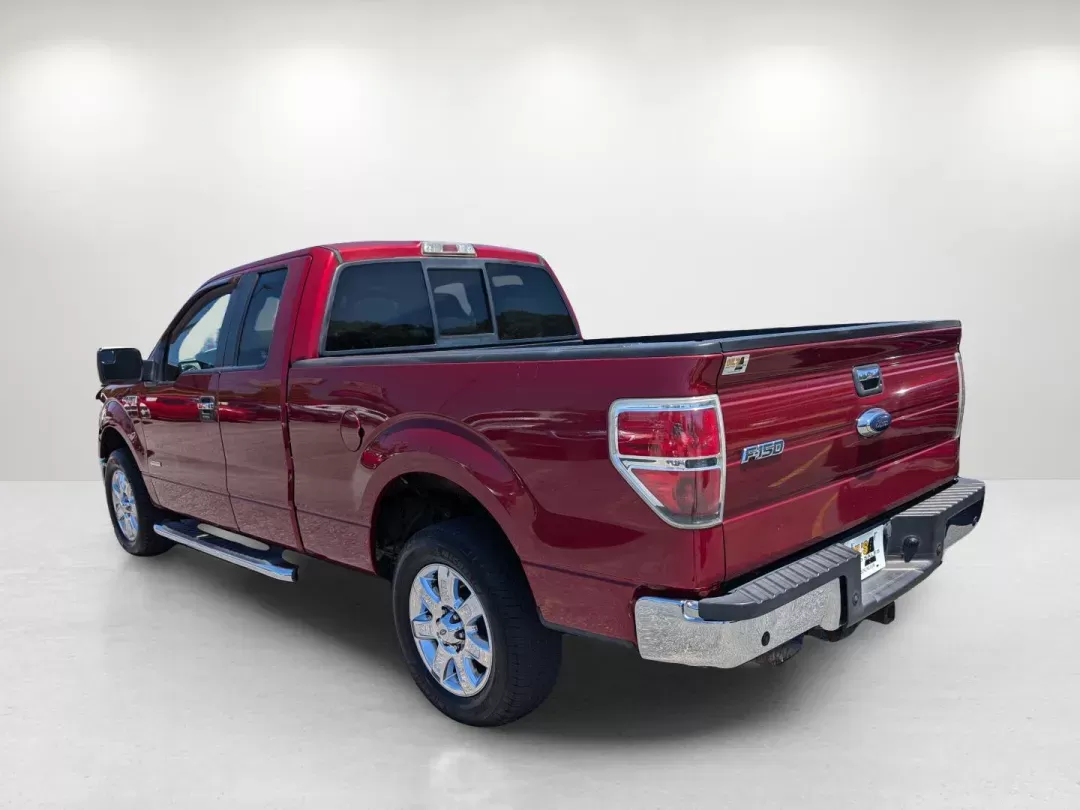 2013 Ford F-150 XLT (1FTFX1CT0DF) with an Turbocharged Gas V6 3.5L/213 engine, 6-Speed Automatic transmission, located at 7000 Northlake Connector, Columbus, GA, 31904, (706) 987-8085, 32.524975, -84.978134 - 2013 Ford F-150 XLT - Photo#6