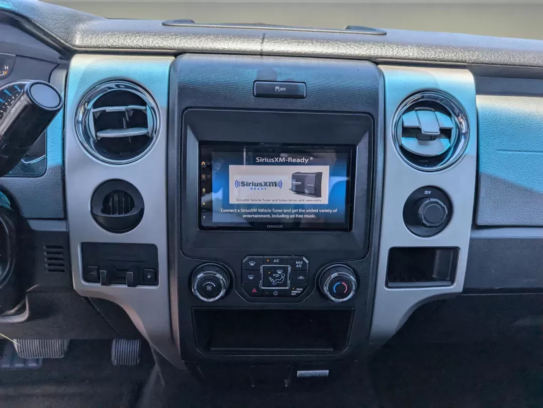 2013 Ford F-150 XLT (1FTFX1CT0DF) with an Turbocharged Gas V6 3.5L/213 engine, 6-Speed Automatic transmission, located at 7000 Northlake Connector, Columbus, GA, 31904, (706) 987-8085, 32.524975, -84.978134 - 2013 Ford F-150 XLT - Photo#16
