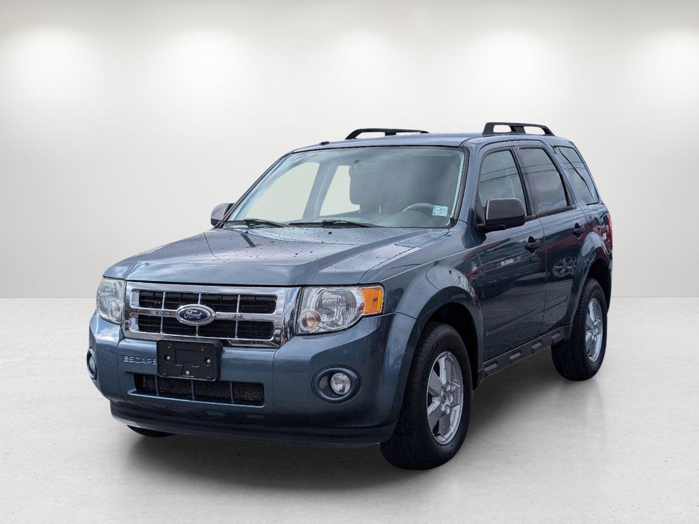 2011 Ford Escape XLT (1FMCU0DG9BK) with an Gas/Ethanol V6 3.0L/181 engine, 6-Speed Automatic transmission, located at 7000 Northlake Connector, Columbus, GA, 31904, (706) 987-8085, 32.524975, -84.978134 - 2011 Ford Escape XLT - Photo#0