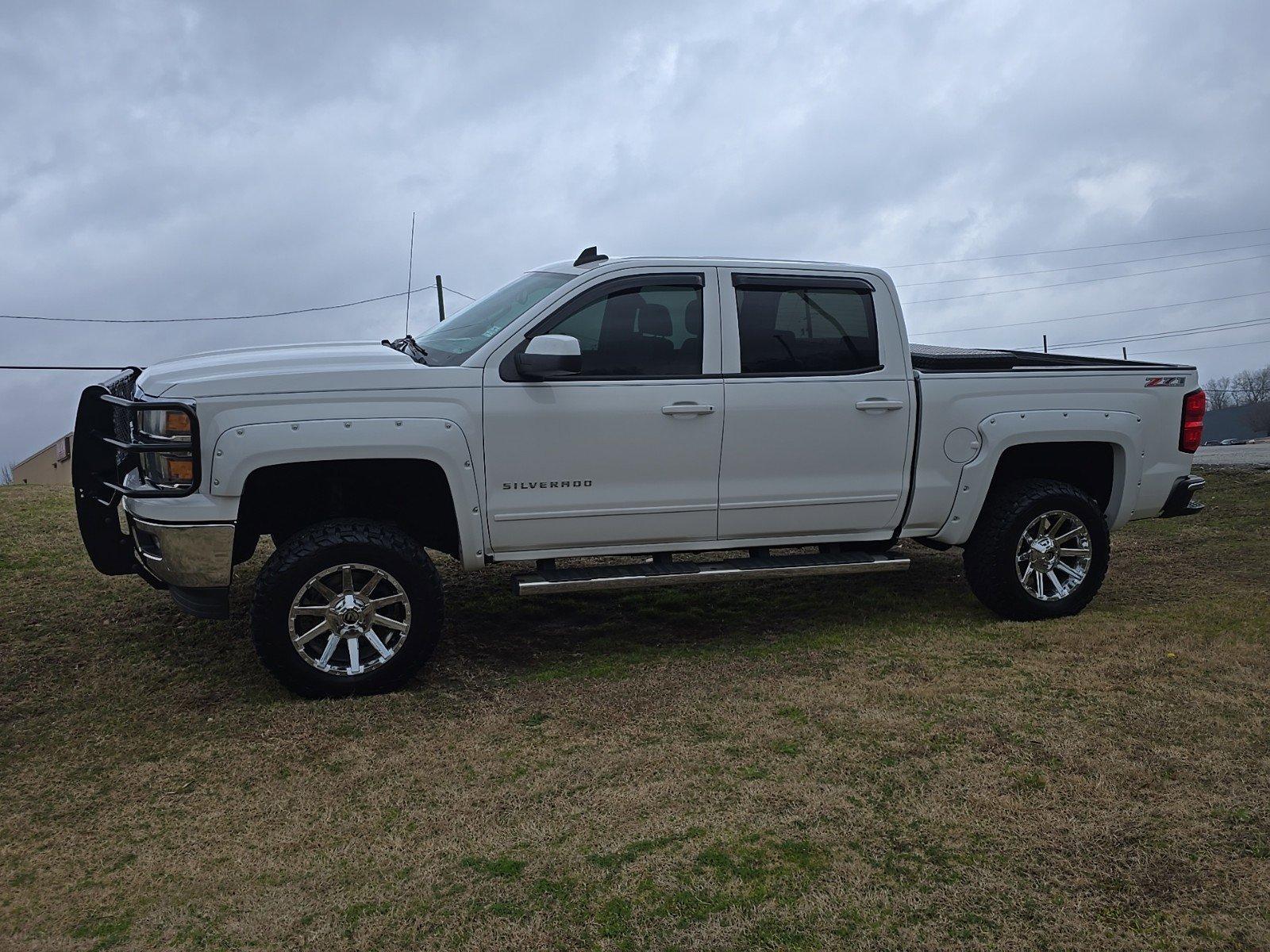 2015 /Dark Ash with Jet Black Interior Accents Chevrolet Silverado 1500 LT (3GCUKREC8FG) with an Gas/Ethanol V8 5.3L/325 engine, 6-Speed Automatic transmission, located at 3959 U.S. 80 W, Phenix City, AL, 36870, (334) 297-4885, 32.469296, -85.135185 - 2015 Chevrolet Silverado 1500 LT - Photo#1