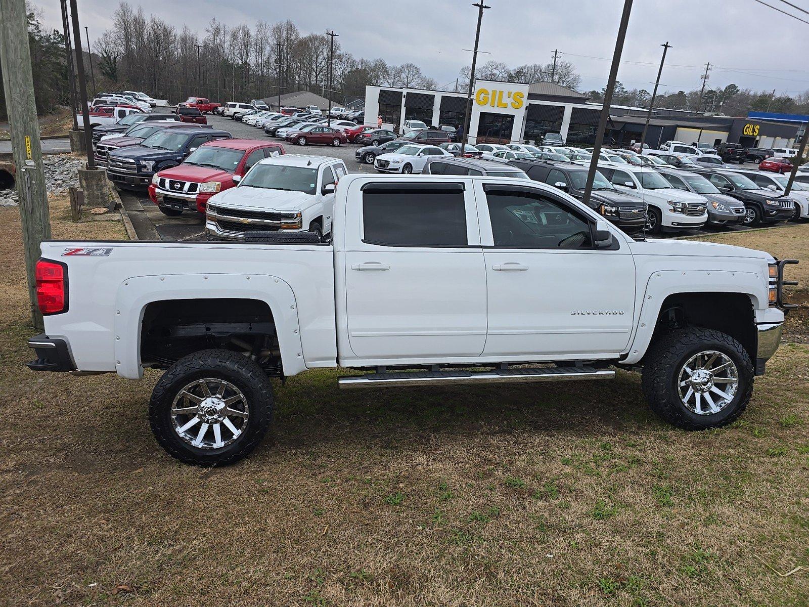 2015 /Dark Ash with Jet Black Interior Accents Chevrolet Silverado 1500 LT (3GCUKREC8FG) with an Gas/Ethanol V8 5.3L/325 engine, 6-Speed Automatic transmission, located at 3959 U.S. 80 W, Phenix City, AL, 36870, (334) 297-4885, 32.469296, -85.135185 - 2015 Chevrolet Silverado 1500 LT - Photo#5