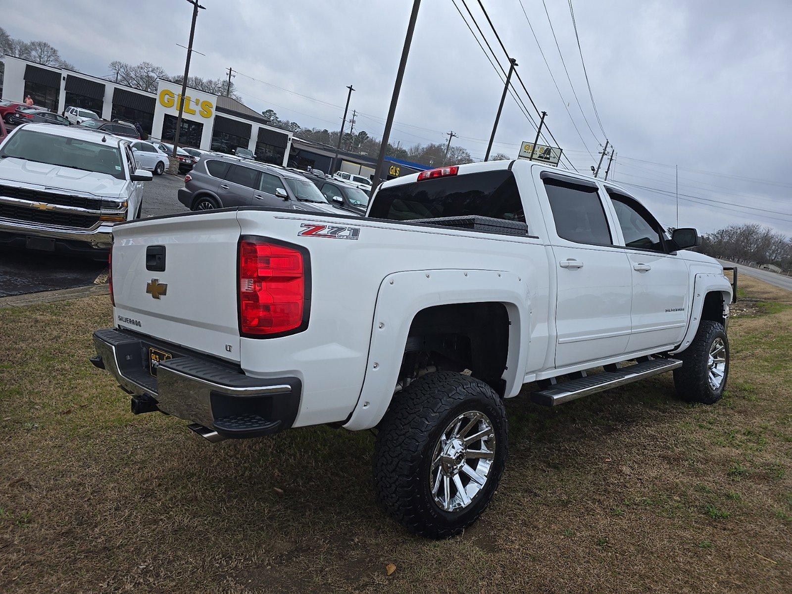 2015 /Dark Ash with Jet Black Interior Accents Chevrolet Silverado 1500 LT (3GCUKREC8FG) with an Gas/Ethanol V8 5.3L/325 engine, 6-Speed Automatic transmission, located at 3959 U.S. 80 W, Phenix City, AL, 36870, (334) 297-4885, 32.469296, -85.135185 - 2015 Chevrolet Silverado 1500 LT - Photo#6