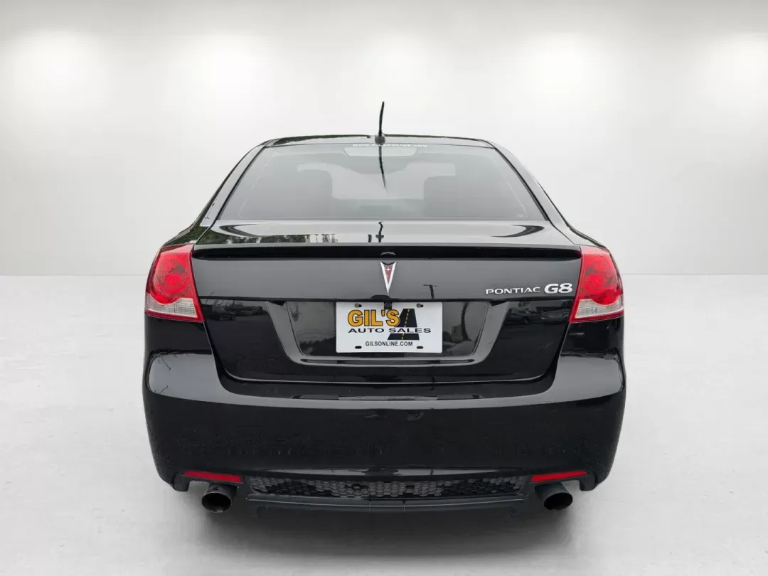 2008 Panther Black Metallic /Onyx Pontiac G8 (6G2ER57798L) with an Gas V6 3.6L/217 engine, 5-Speed Automatic w/OD, Electronic transmission, located at 7000 Northlake Connector, Columbus, GA, 31904, (706) 987-8085, 32.524975, -84.978134 - 2008 Pontiac G8 - Photo#5