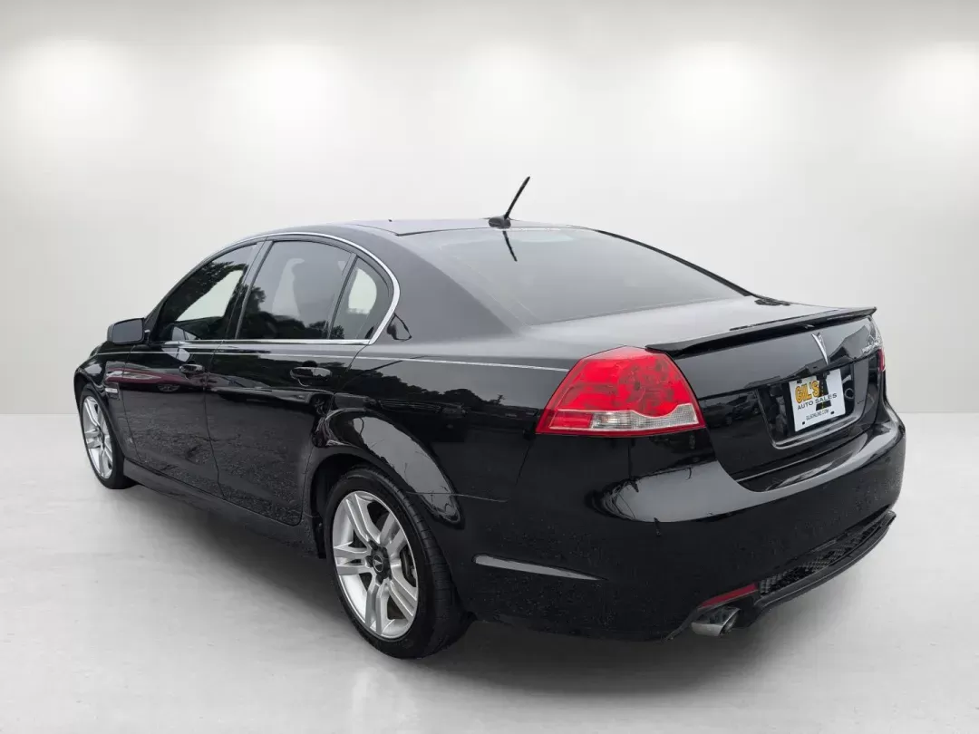 2008 Panther Black Metallic /Onyx Pontiac G8 (6G2ER57798L) with an Gas V6 3.6L/217 engine, 5-Speed Automatic w/OD, Electronic transmission, located at 7000 Northlake Connector, Columbus, GA, 31904, (706) 987-8085, 32.524975, -84.978134 - 2008 Pontiac G8 - Photo#6