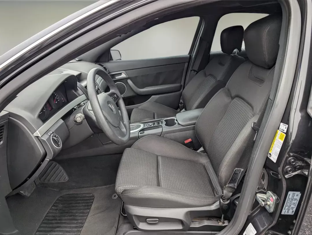 2008 Panther Black Metallic /Onyx Pontiac G8 (6G2ER57798L) with an Gas V6 3.6L/217 engine, 5-Speed Automatic w/OD, Electronic transmission, located at 7000 Northlake Connector, Columbus, GA, 31904, (706) 987-8085, 32.524975, -84.978134 - 2008 Pontiac G8 - Photo#9
