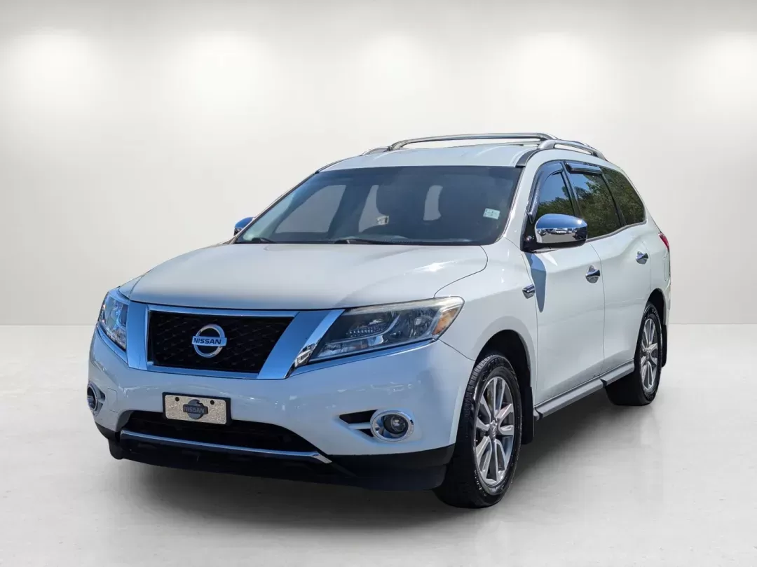 2015 /Charcoal Nissan Pathfinder S (5N1AR2MN0FC) with an Regular Unleaded V-6 3.5 L/213 engine, 1-Speed CVT w/OD transmission, located at 7000 Northlake Connector, Columbus, GA, 31904, (706) 987-8085, 32.524975, -84.978134 - 2015 Nissan Pathfinder S - Photo#0