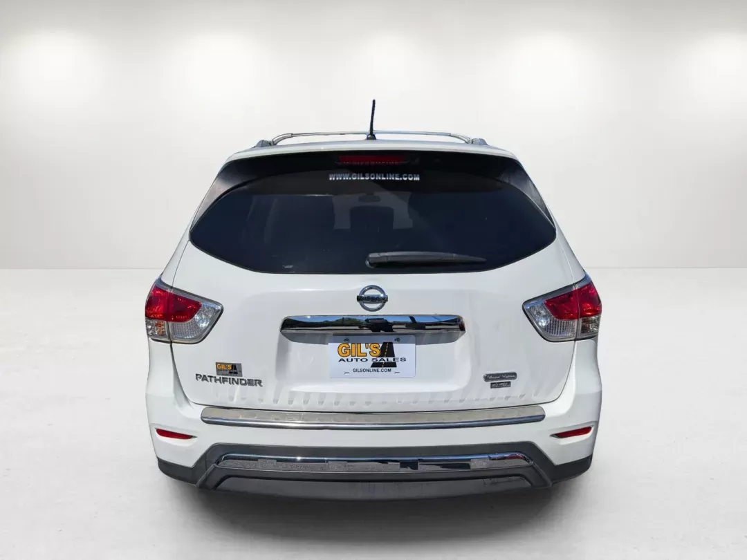 2015 /Charcoal Nissan Pathfinder S (5N1AR2MN0FC) with an Regular Unleaded V-6 3.5 L/213 engine, 1-Speed CVT w/OD transmission, located at 7000 Northlake Connector, Columbus, GA, 31904, (706) 987-8085, 32.524975, -84.978134 - 2015 Nissan Pathfinder S - Photo#5
