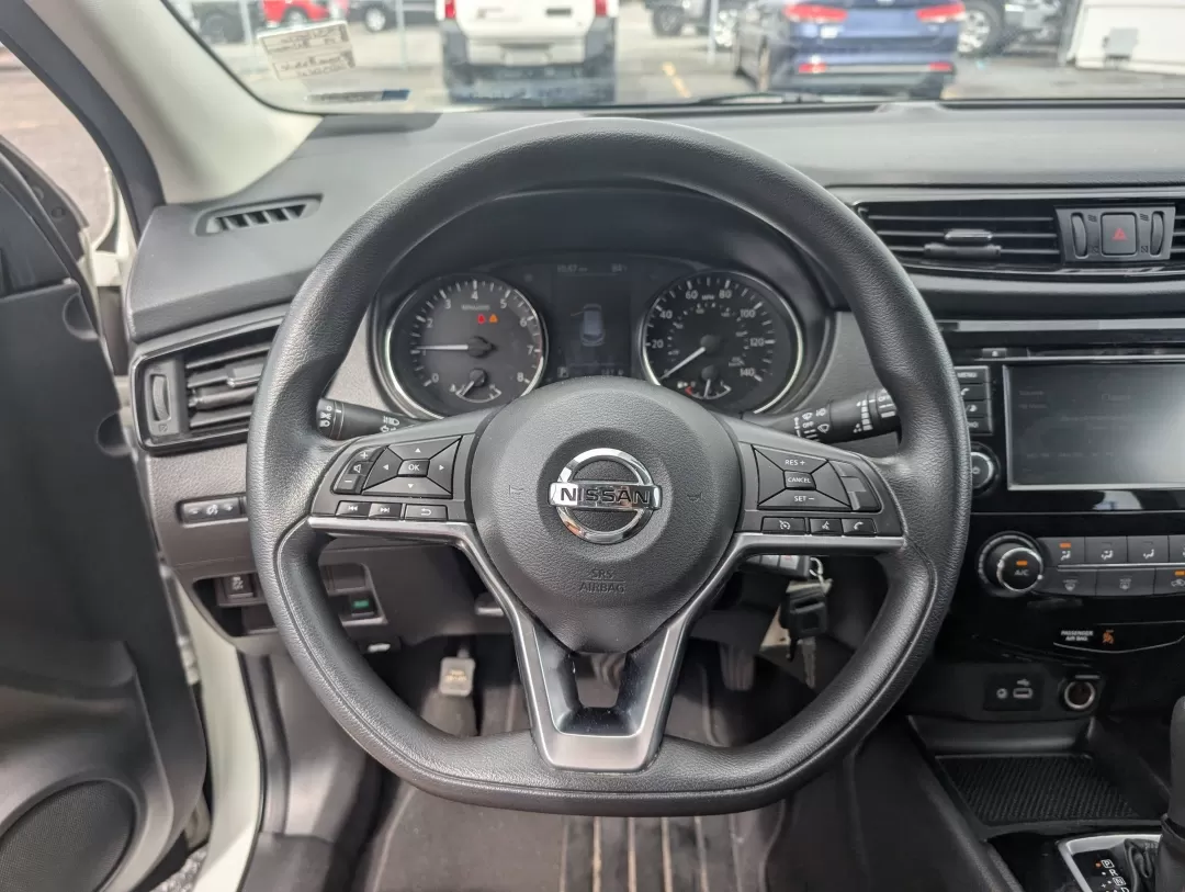 2019 Glacier White /Charcoal Nissan Rogue S (JN1BJ1CP2KW) with an Other engine, located at 3959 U.S. 80 W, Phenix City, AL, 36870, (334) 297-4885, 32.469296, -85.135185 - Are you ready to elevate your weekend adventures or tackle your daily commute with confidence? The 2019 Nissan Rogue S is the perfect companion for anyone seeking versatility, comfort, and efficiency. This stylish Sport Utility Vehicle (SUV) is designed to accommodate a variety of lifestyles, making - Photo#15