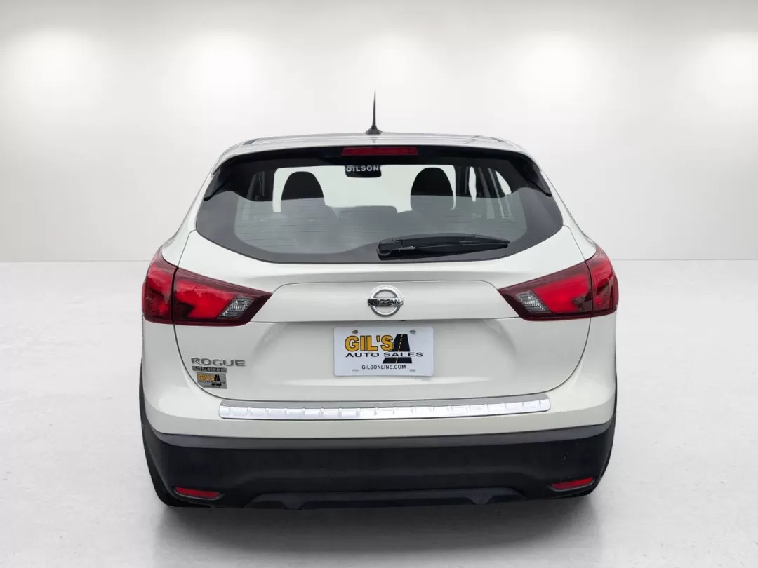 2019 Glacier White /Charcoal Nissan Rogue S (JN1BJ1CP2KW) with an Other engine, located at 7000 Northlake Connector, Columbus, GA, 31904, (706) 987-8085, 32.524975, -84.978134 - 2019 Nissan Rogue S - Photo#5
