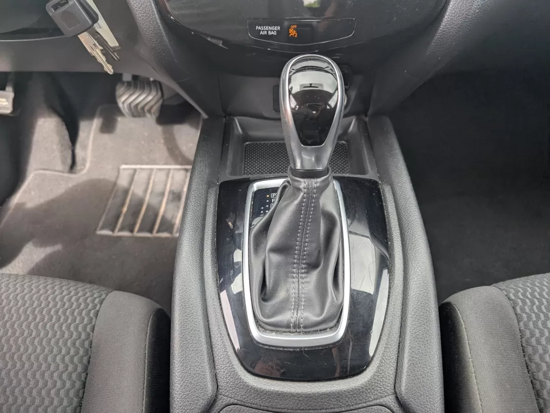 2019 Glacier White /Charcoal Nissan Rogue S (JN1BJ1CP2KW) with an Other engine, located at 7000 Northlake Connector, Columbus, GA, 31904, (706) 987-8085, 32.524975, -84.978134 - 2019 Nissan Rogue S - Photo#12