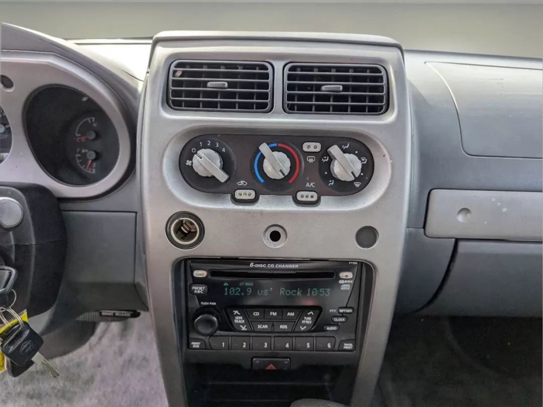 2002 Nissan Xterra SE (5N1ED28T32C) with an Other engine, located at 521 Old Farm Lane Rd, Prattville, AL, 36066, (334) 325-1505, 32.482460, -86.416367 - **Adventure Awaits with the 2002 Nissan Xterra SE at Gils Auto - Prattville!**<br /> <br /> If you're on the hunt for a dependable SUV that seamlessly blends rugged charm with everyday practicality, look no further than this 2002 Nissan Xterra SE. Perfect for weekend adventures, family road trips, o - Photo#13