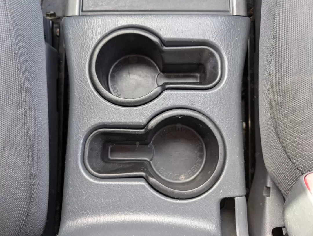 2002 Nissan Xterra SE (5N1ED28T32C) with an Other engine, located at 521 Old Farm Lane Rd, Prattville, AL, 36066, (334) 325-1505, 32.482460, -86.416367 - **Adventure Awaits with the 2002 Nissan Xterra SE at Gils Auto - Prattville!**<br /> <br /> If you're on the hunt for a dependable SUV that seamlessly blends rugged charm with everyday practicality, look no further than this 2002 Nissan Xterra SE. Perfect for weekend adventures, family road trips, o - Photo#15