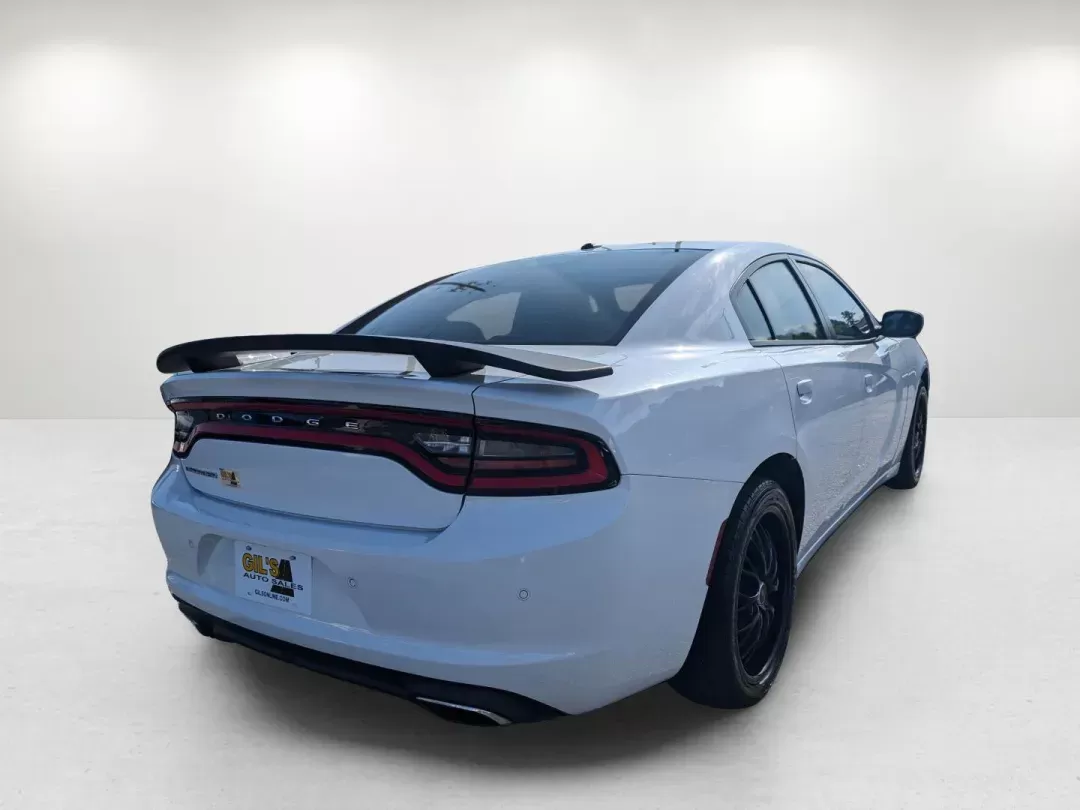 2016 /Black Dodge Charger SE (2C3CDXBG0GH) with an Regular Unleaded V-6 3.6 L/220 engine, 8-Speed Automatic w/OD transmission, located at 804 22nd Ave, Phenix City, AL, 36870, (334) 297-1860, 32.484749, -85.024475 - 2016 Dodge Charger SE - Photo#4