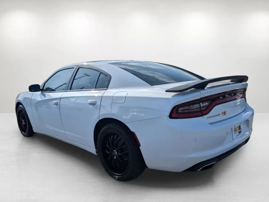 2016 /Black Dodge Charger SE (2C3CDXBG0GH) with an Regular Unleaded V-6 3.6 L/220 engine, 8-Speed Automatic w/OD transmission, located at 804 22nd Ave, Phenix City, AL, 36870, (334) 297-1860, 32.484749, -85.024475 - 2016 Dodge Charger SE - Photo#6