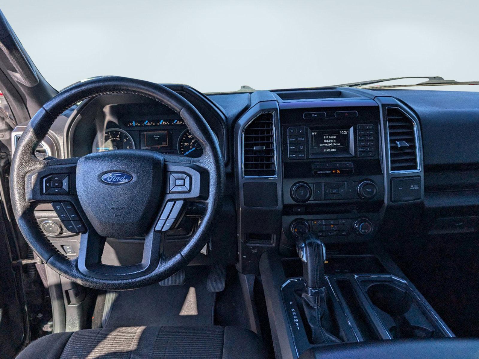 2015 Ford F-150 XLT (1FTEW1CF6FK) with an Regular Unleaded V-8 5.0 L/302 engine, 6-Speed Automatic w/OD transmission, located at 7000 Northlake Connector, Columbus, GA, 31904, (706) 987-8085, 32.524975, -84.978134 - 2015 Ford F-150 XLT - Photo#11