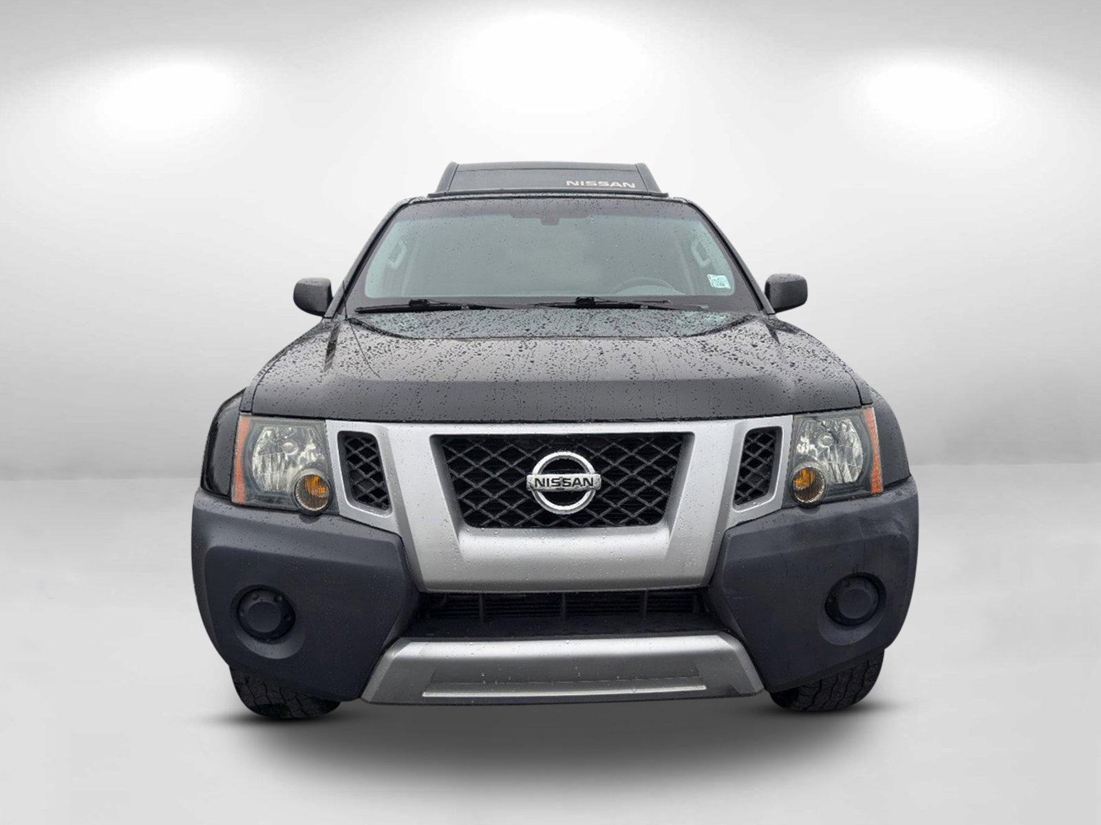 2015 /Gray Nissan Xterra S (5N1AN0NU6FN) with an Regular Unleaded V-6 4.0 L/241 engine, 5-Speed Automatic w/OD transmission, located at 5115 14th Ave., Columbus, GA, 31904, (706) 323-0345, 32.511494, -84.971046 - 2015 Nissan Xterra S - Photo#1