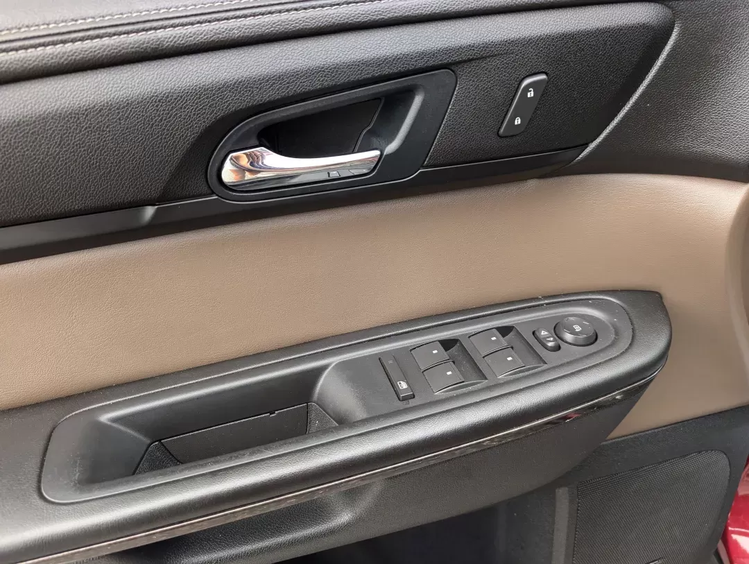 2016 /Dark Cashmere GMC Acadia SLT (1GKKRRKD9GJ) with an Other engine, located at 1430 Gateway Drive, Opelika, AL, 36801, (334) 239-0944, 32.637871, -85.409790 - **Discover Adventure with the 2016 GMC Acadia SLT at Gils Auto - Opelika!** <br /> <br /> Are you ready to elevate your family outings or weekend getaways? The 2016 GMC Acadia SLT is the perfect SUV designed for those who crave comfort and versatility. With spacious seating for up to seven passenger - Photo#8