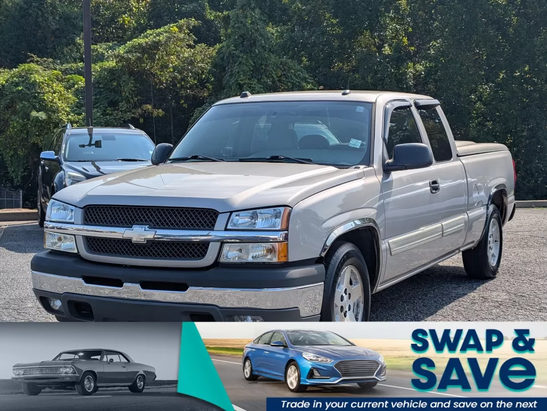 2005 Silver Birch Metallic /Medium Gray Chevrolet Silverado 1500 LT (2GCEC19T651) with an Other engine, located at 3959 U.S. 80 W, Phenix City, AL, 36870, (334) 297-4885, 32.469296, -85.135185 - **Unleash Your Adventurous Spirit with the 2005 Chevrolet Silverado 1500 LT!** <br /> <br /> Are you ready to take on your next weekend adventure or tackle those daily commutes with confidence? The 2005 Chevrolet Silverado 1500 LT is not just a truck; it's your companion for life's journey. Whether - Photo#0