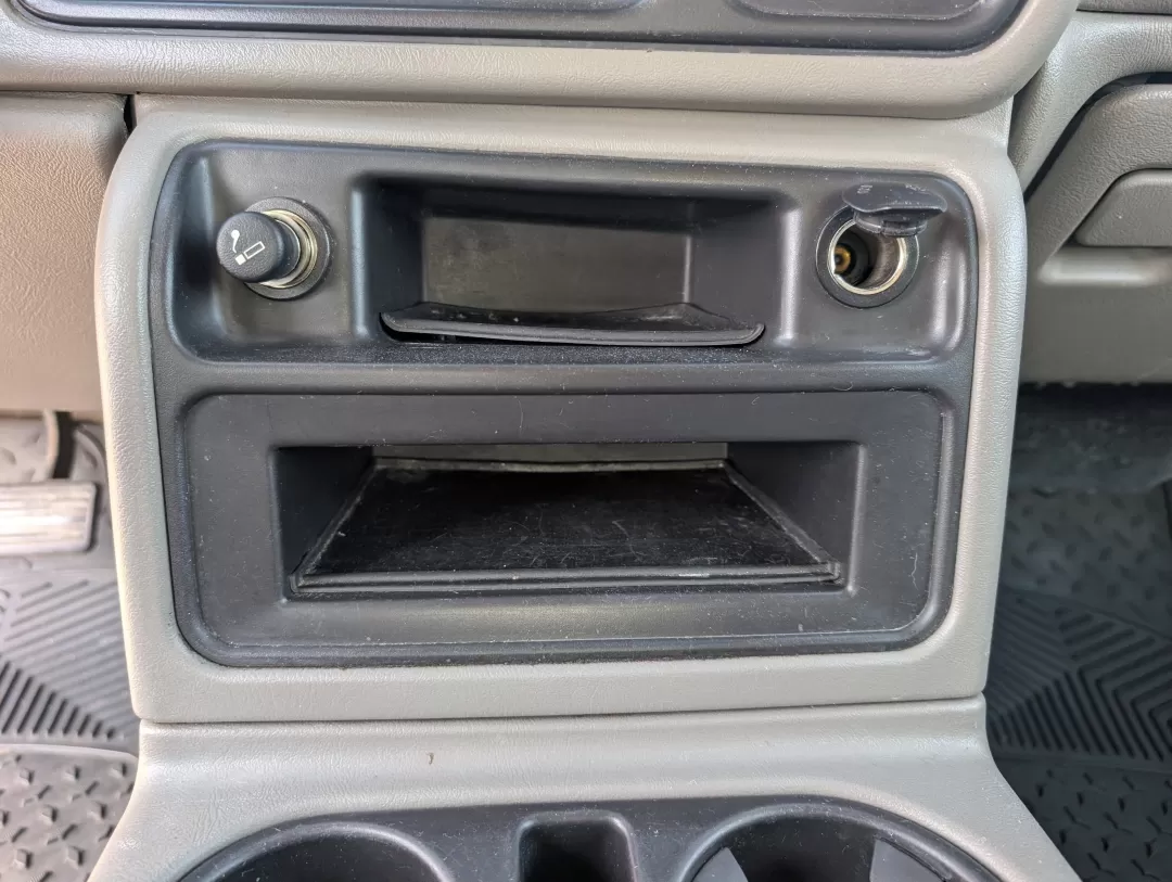 2005 Silver Birch Metallic /Medium Gray Chevrolet Silverado 1500 LT (2GCEC19T651) with an Other engine, located at 3959 U.S. 80 W, Phenix City, AL, 36870, (334) 297-4885, 32.469296, -85.135185 - **Unleash Your Adventurous Spirit with the 2005 Chevrolet Silverado 1500 LT!** <br /> <br /> Are you ready to take on your next weekend adventure or tackle those daily commutes with confidence? The 2005 Chevrolet Silverado 1500 LT is not just a truck; it's your companion for life's journey. Whether - Photo#13