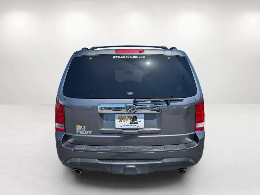 2013 Honda Pilot EX-L (5FNYF3H60DB) with an Gas V6 3.5L/212 engine, 5-Speed Automatic transmission, located at 521 Old Farm Lane Rd, Prattville, AL, 36066, (334) 325-1505, 32.482460, -86.416367 - 2013 Honda Pilot EX-L - Photo#5