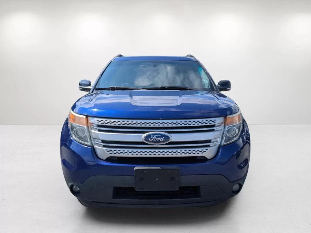 2014 Ford Explorer XLT (1FM5K7D82EG) with an Other engine, located at 3959 U.S. 80 W, Phenix City, AL, 36870, (334) 297-4885, 32.469296, -85.135185 - Discover the perfect blend of versatility and comfort with our 2014 Ford Explorer XLT, now available at Gils Auto in Phenix City, AL. Whether you're a growing family in need of extra space, a commuter looking for reliability, or an adventurer seeking a reliable vehicle for weekend getaways, this SUV - Photo#1