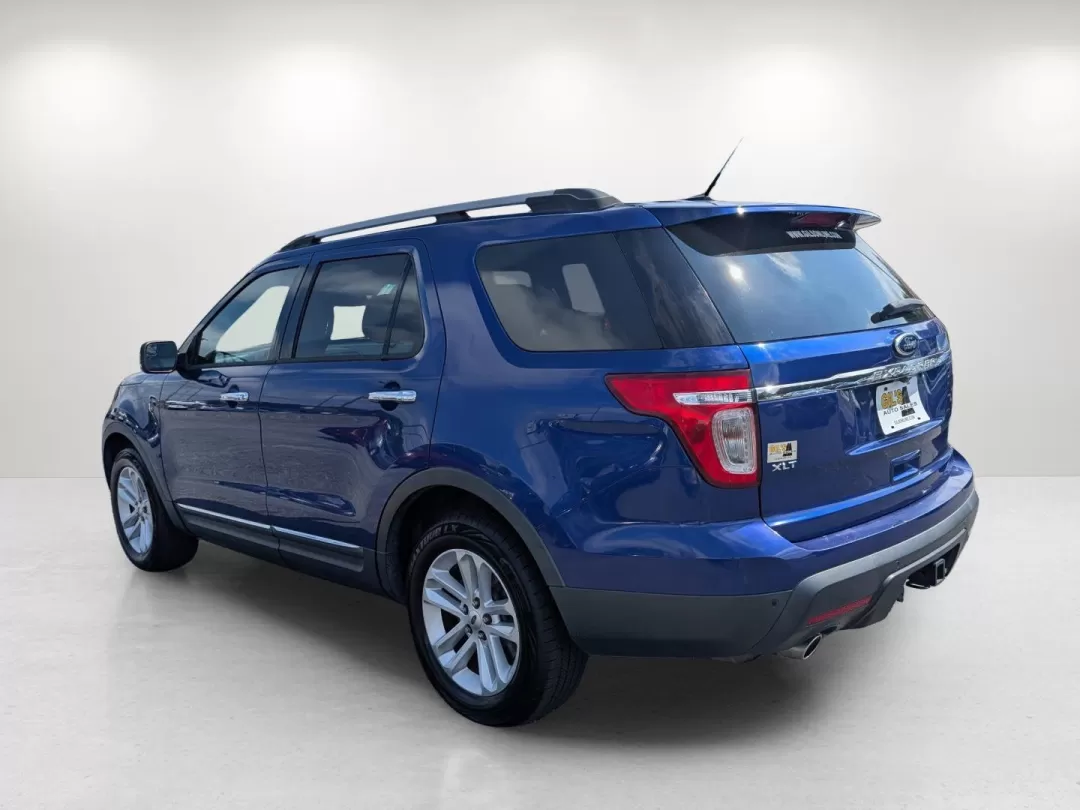 2014 Ford Explorer XLT (1FM5K7D82EG) with an Other engine, located at 3959 U.S. 80 W, Phenix City, AL, 36870, (334) 297-4885, 32.469296, -85.135185 - Discover the perfect blend of versatility and comfort with our 2014 Ford Explorer XLT, now available at Gils Auto in Phenix City, AL. Whether you're a growing family in need of extra space, a commuter looking for reliability, or an adventurer seeking a reliable vehicle for weekend getaways, this SUV - Photo#6
