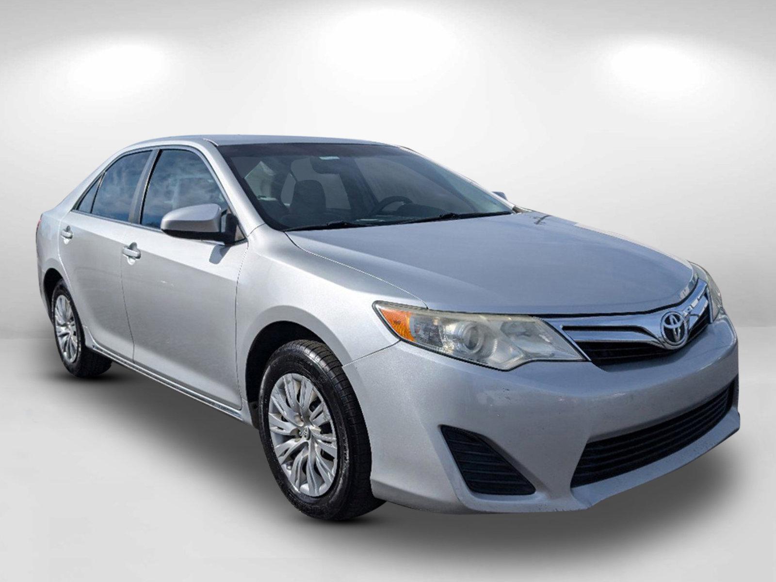 2012 Toyota Camry LE (4T1BF1FK2CU) with an Gas I4 2.5L/152 engine, 6-Speed Automatic w/Manual Shift transmission, located at 7000 Northlake Connector, Columbus, GA, 31904, (706) 987-8085, 32.524975, -84.978134 - 2012 Toyota Camry LE - Photo#2